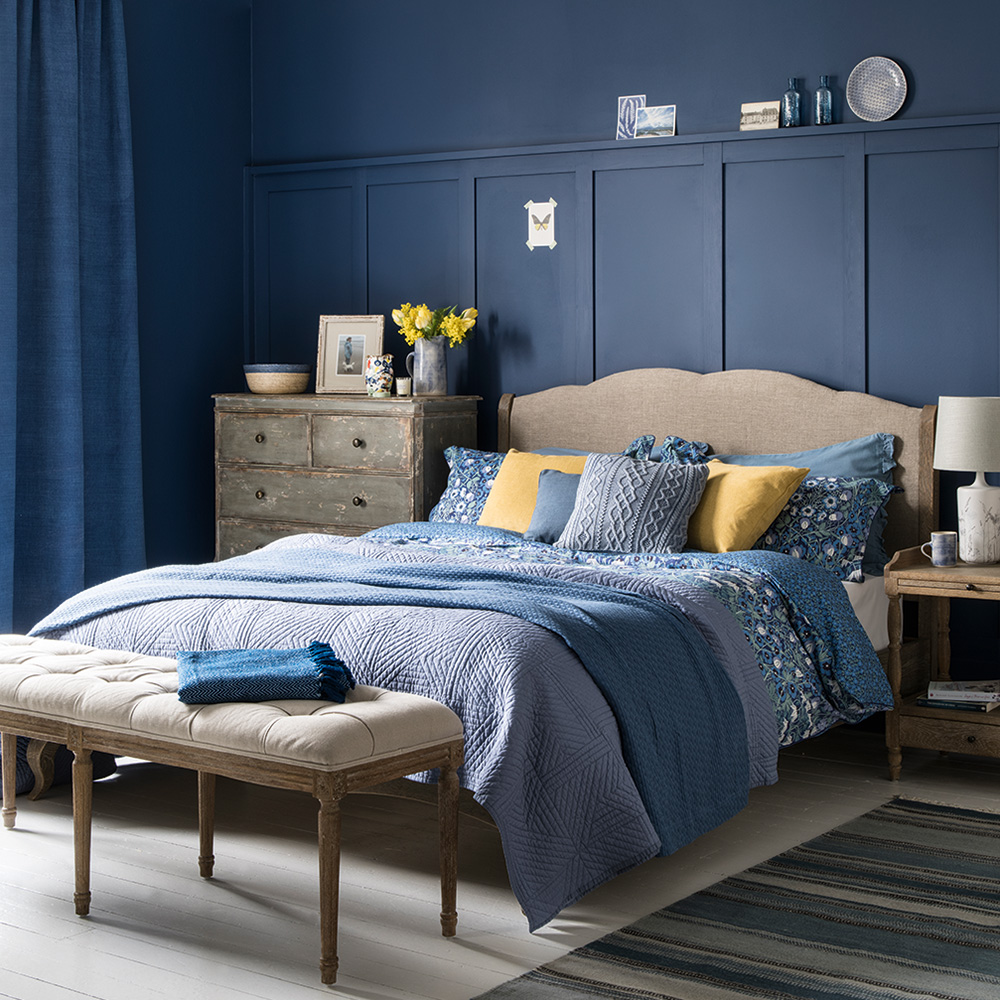 Featured image of post Blue Bedroom Decor Items